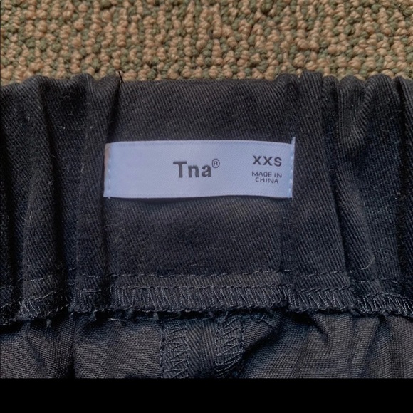 ARITZIA - Tna Cargo shorts Black, XXS - Picture 5 of 7